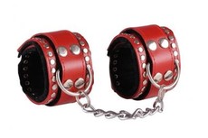 Kožená putá na ruky zdobená - Red/Black